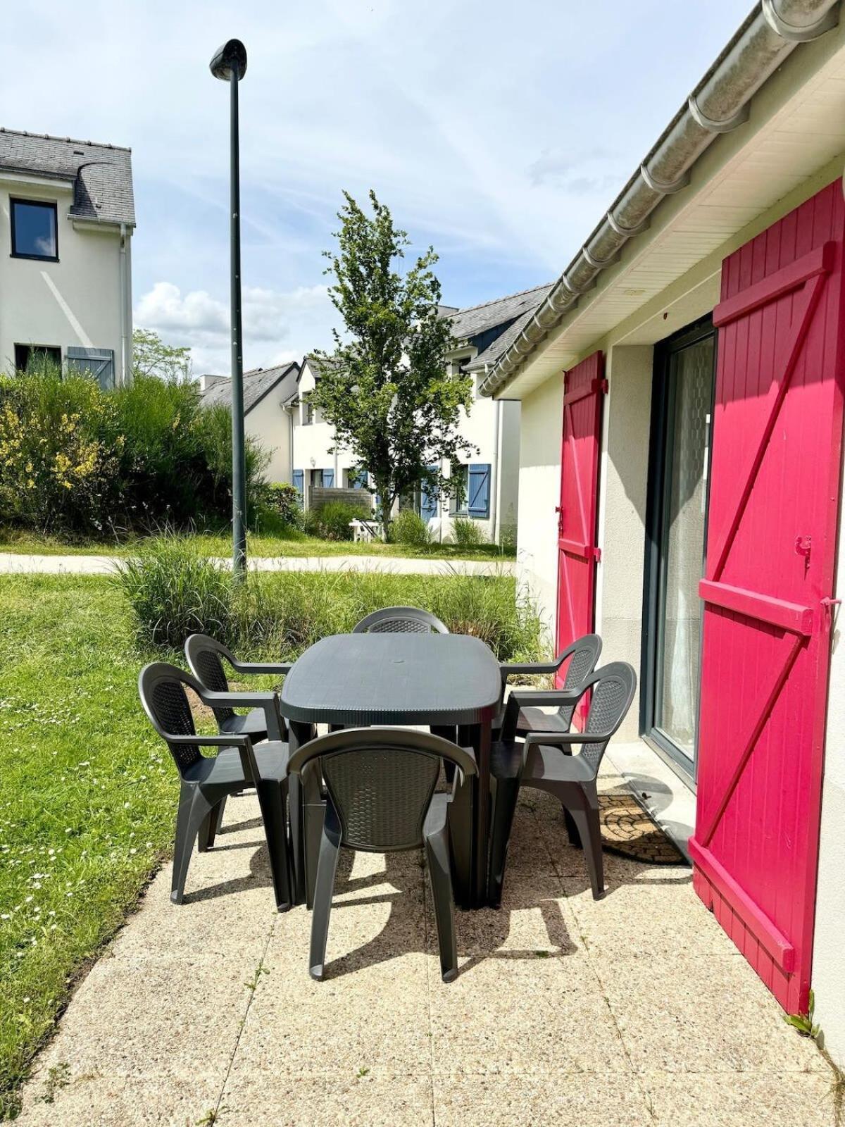 Maisonnette Tout Confort - Golf - Piscine Quéven Zewnętrze zdjęcie